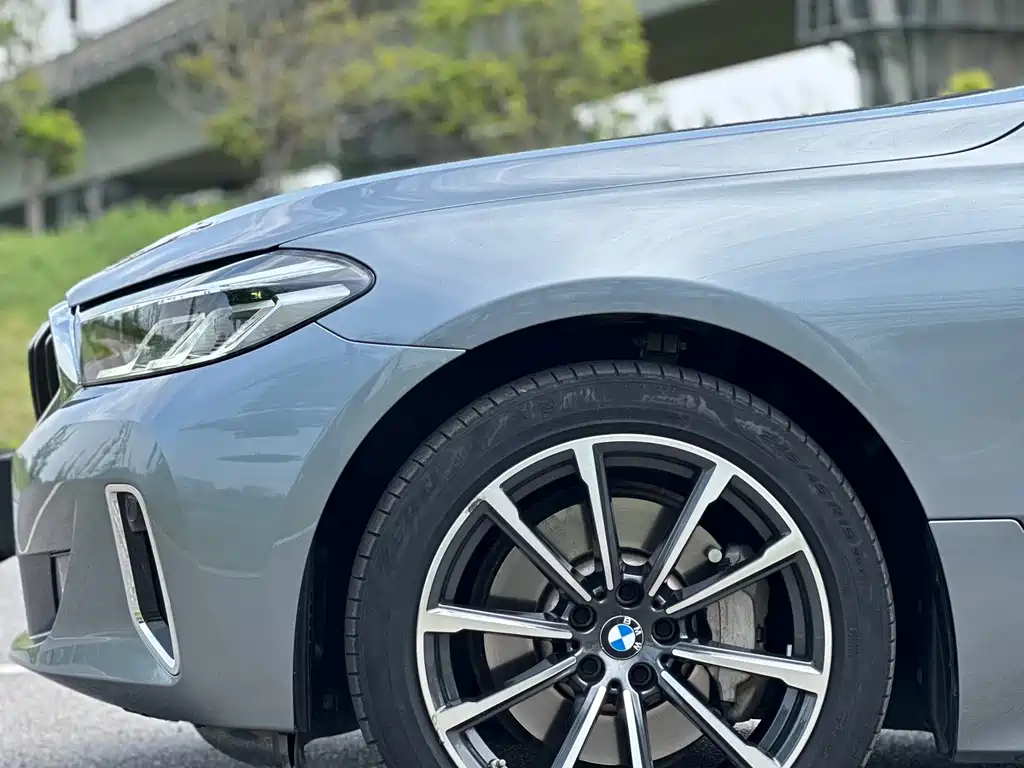BMW 6 Series GT 2021 — фото 20