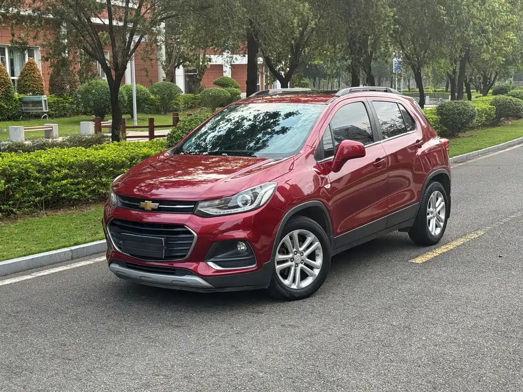 Chevrolet Trax 2016 — фото 1