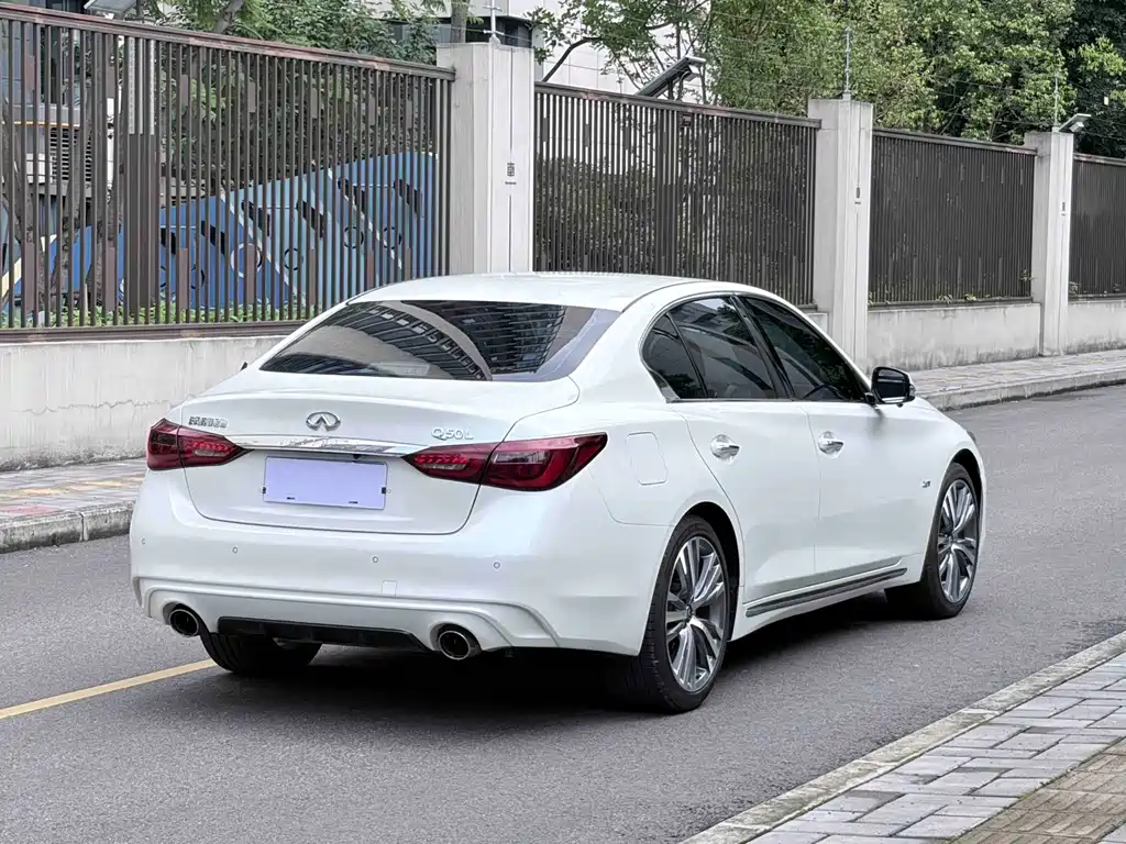 Infiniti Q50L 2023 — фото 14