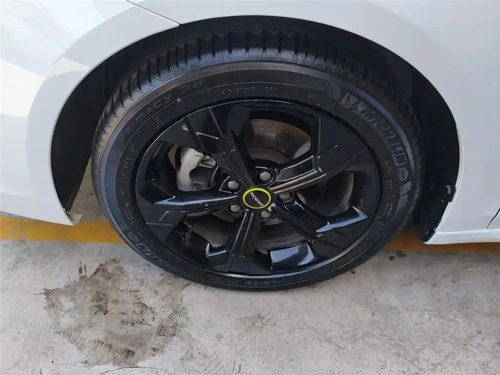 Roewe i6 MAX 2020 — фото 23