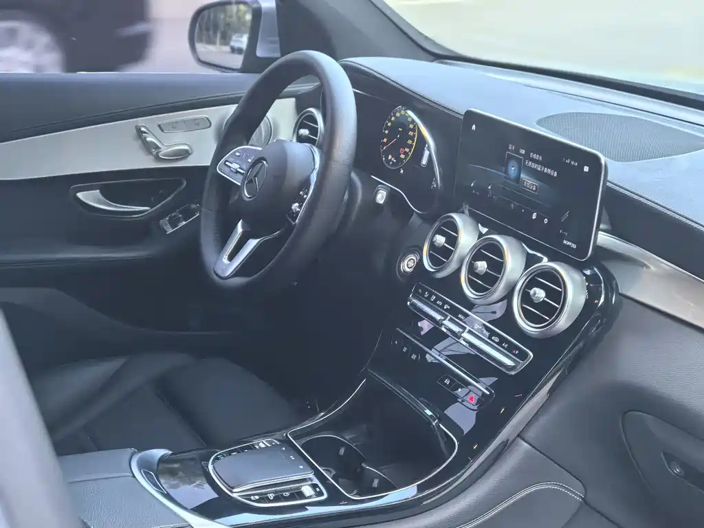 Mercedes-Benz GLC 2020 — фото 4