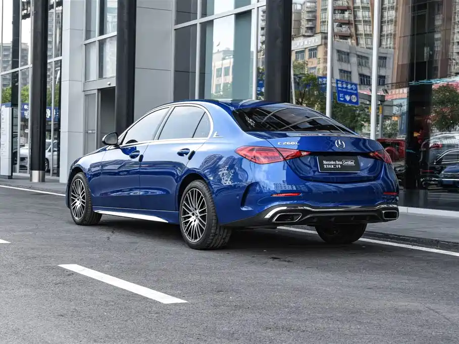 Mercedes-Benz C-Class 2021