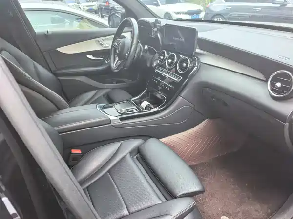 Mercedes-Benz GLC Coupe 2021