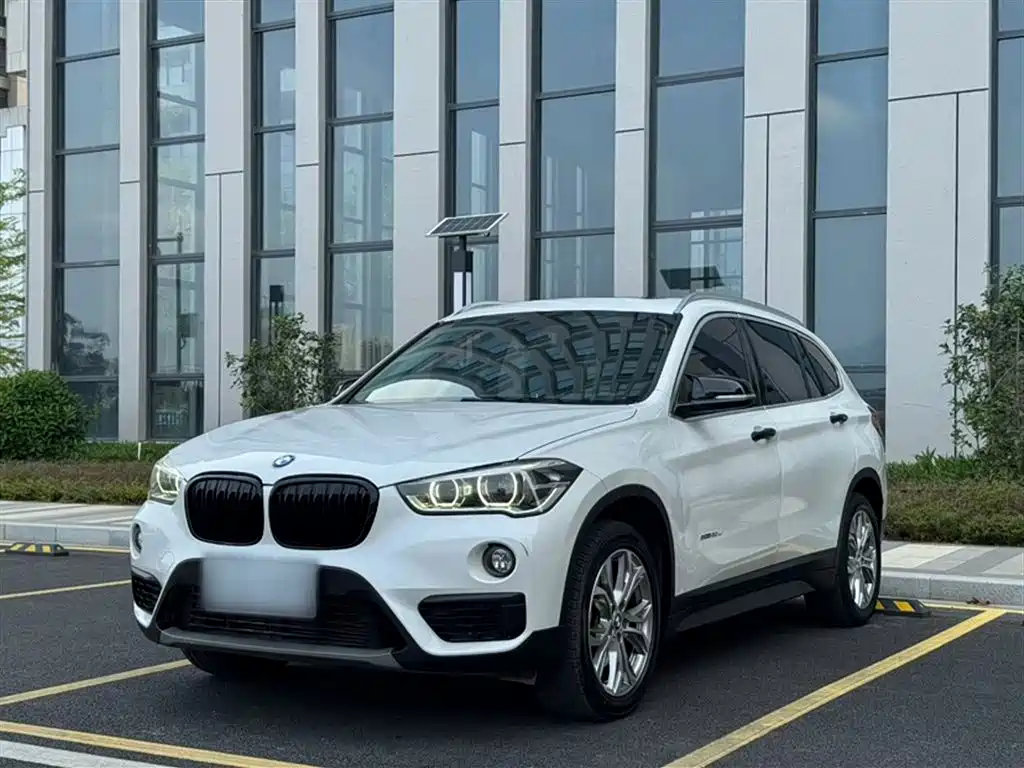 BMW X1 2017 — фото 2