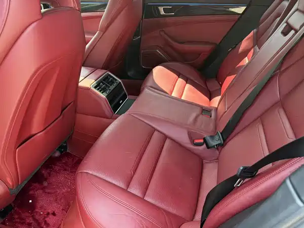 Porsche Panamera 2019