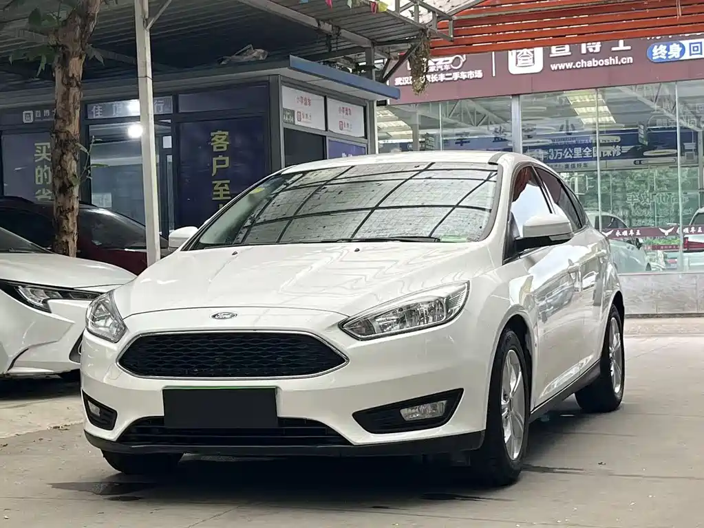 Ford Focus 2016 — фото 1