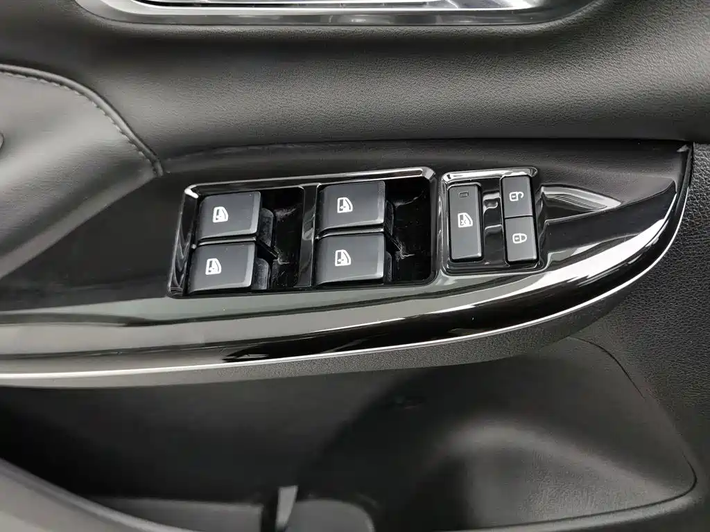 Changan Auchan X7 PLUS 2022 — фото 9