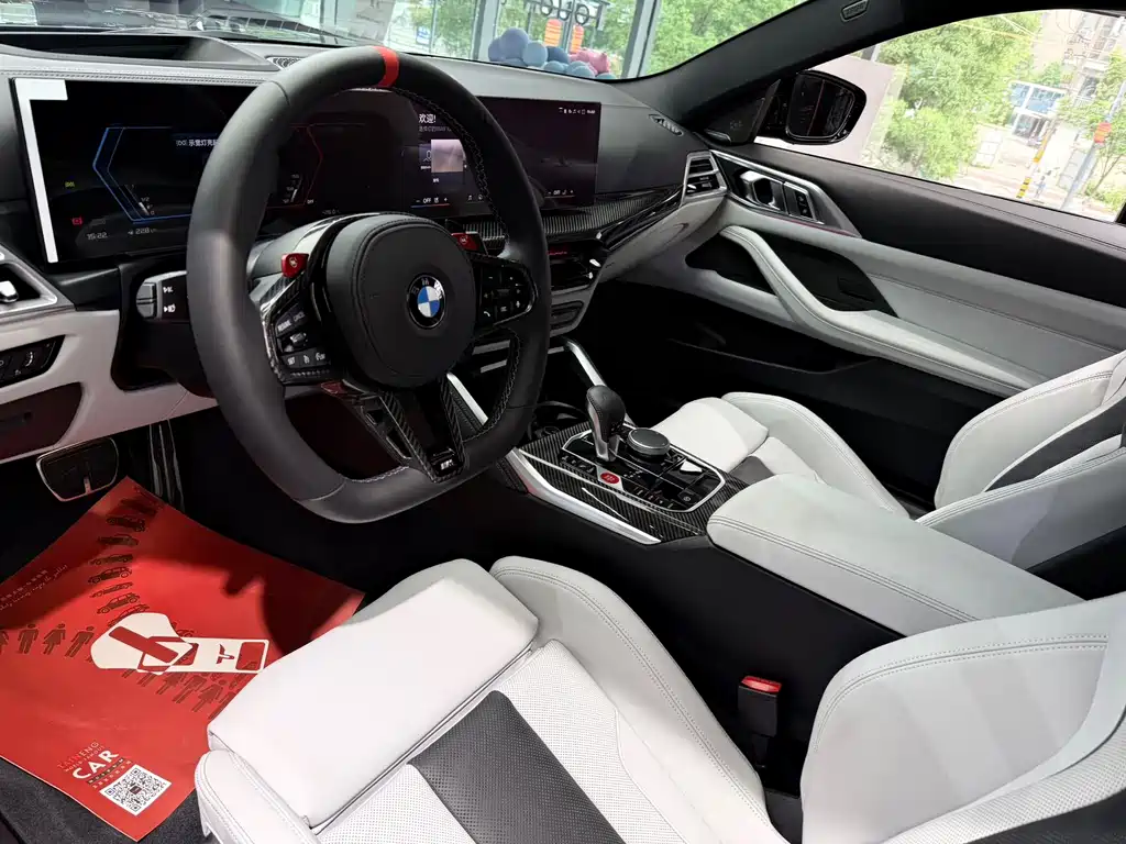 BMW M4 2025