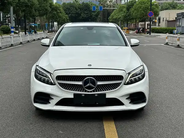 Mercedes-Benz C-Class 2019