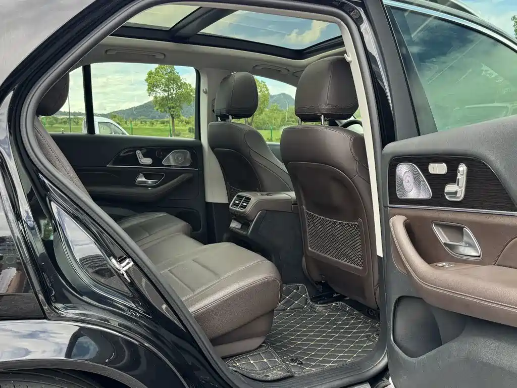 Mercedes-Benz GLE 2023 — фото 11