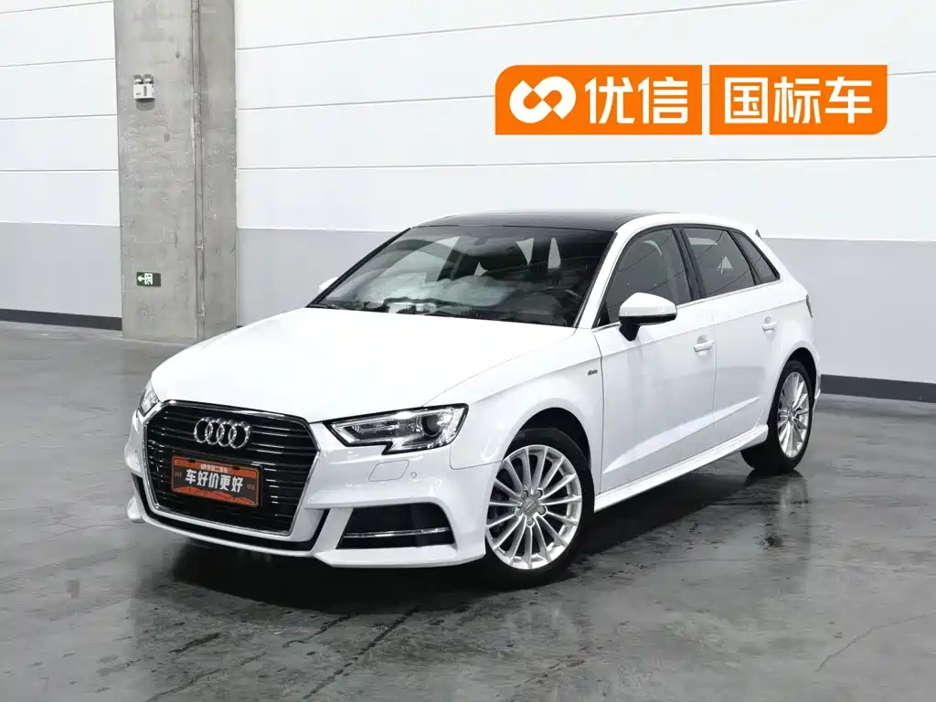 Audi A3 2017 — фото 1