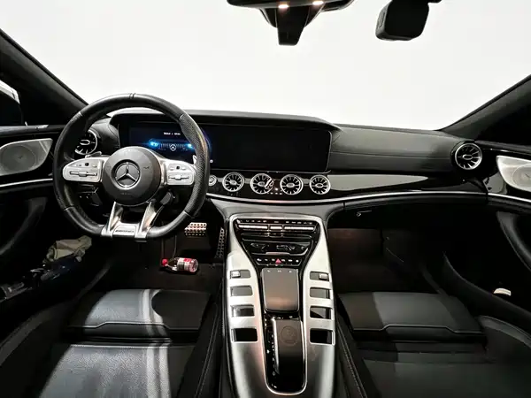 Mercedes-Benz AMG GT 2021