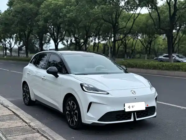 MG MG4 2025