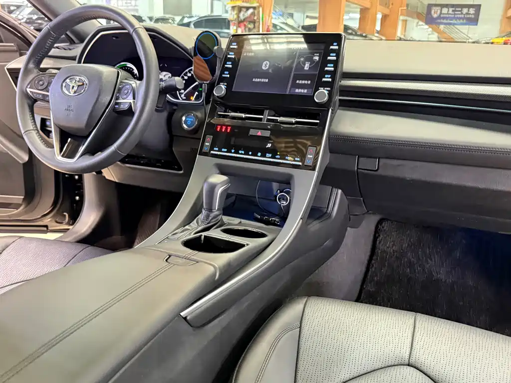 Toyota Avalon 2021 — фото 19