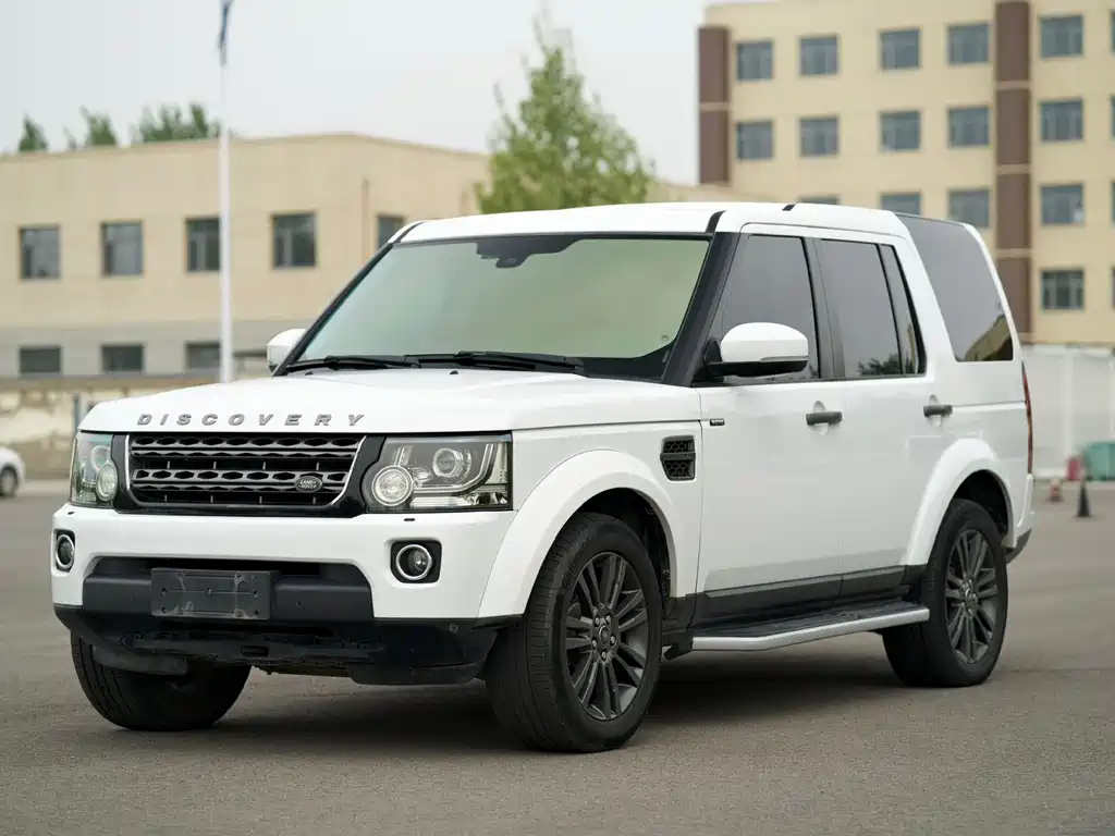 Land Rover Discovery 2017 — фото 1
