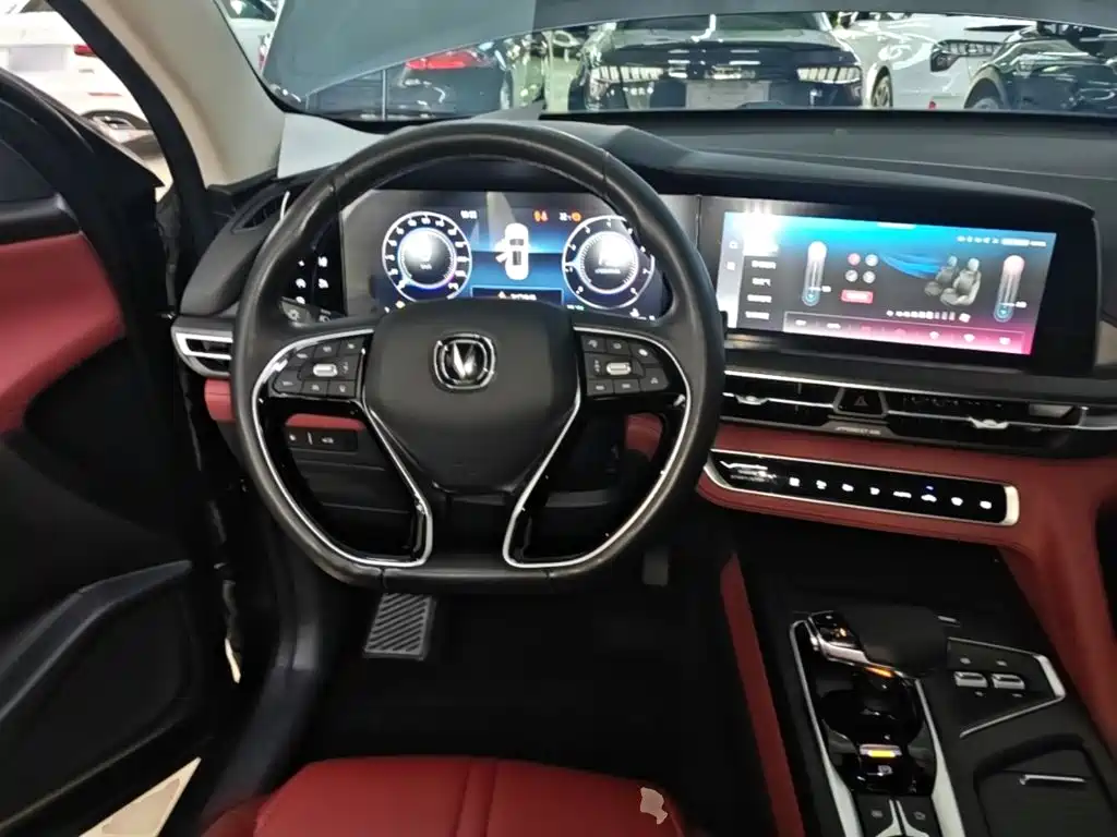 Changan CS75PLUS 2021 — фото 11