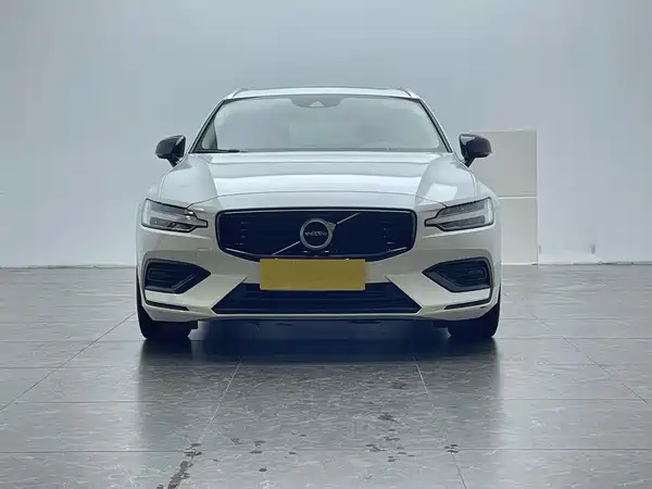 Volvo V60 2020