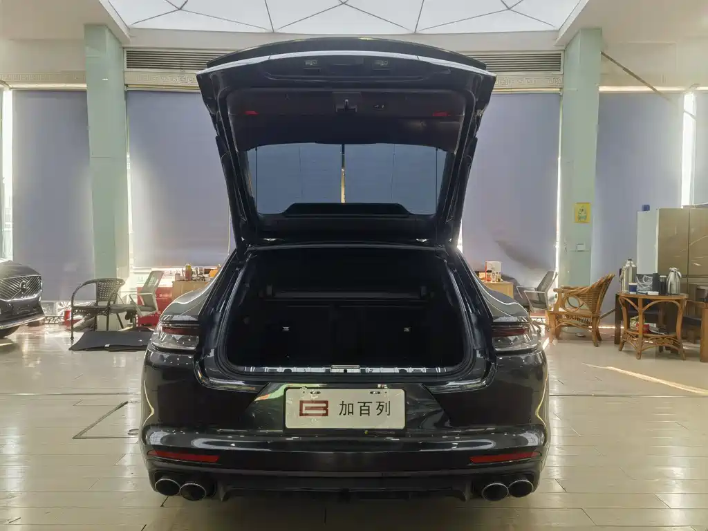 Porsche Panamera 2021 — фото 15