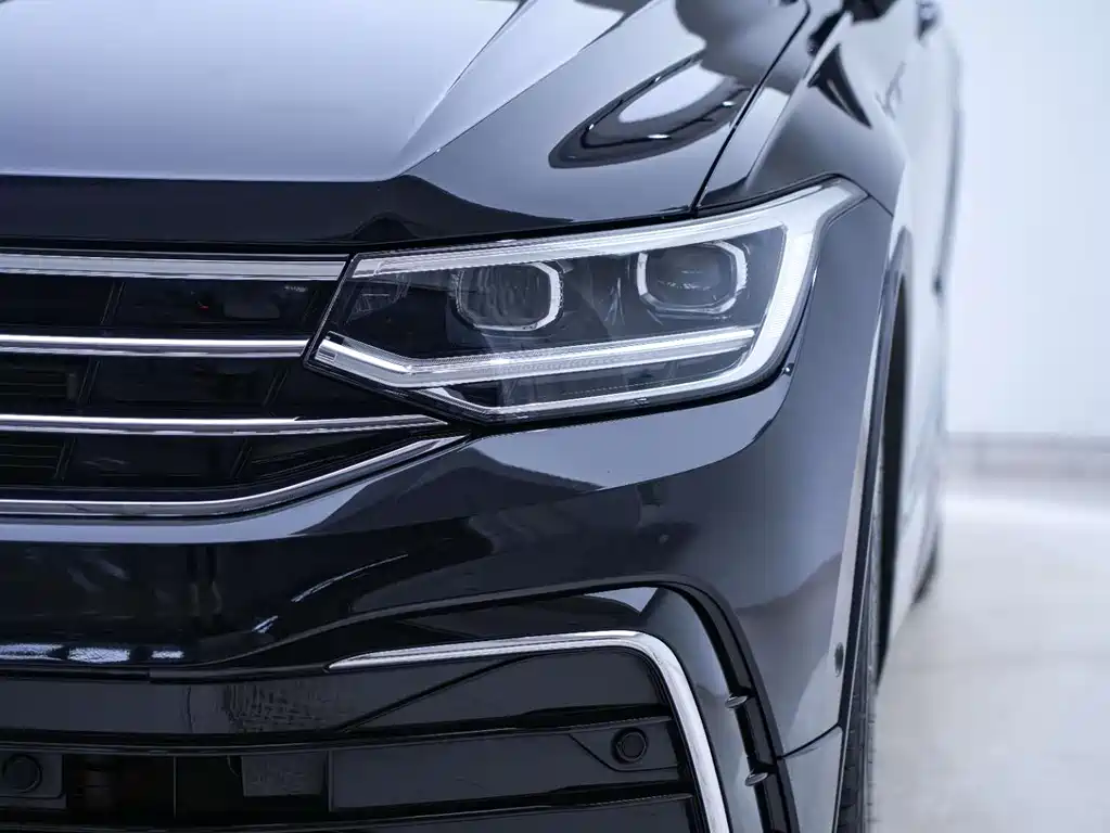 Volkswagen Tiguan L 2024 — фото 7