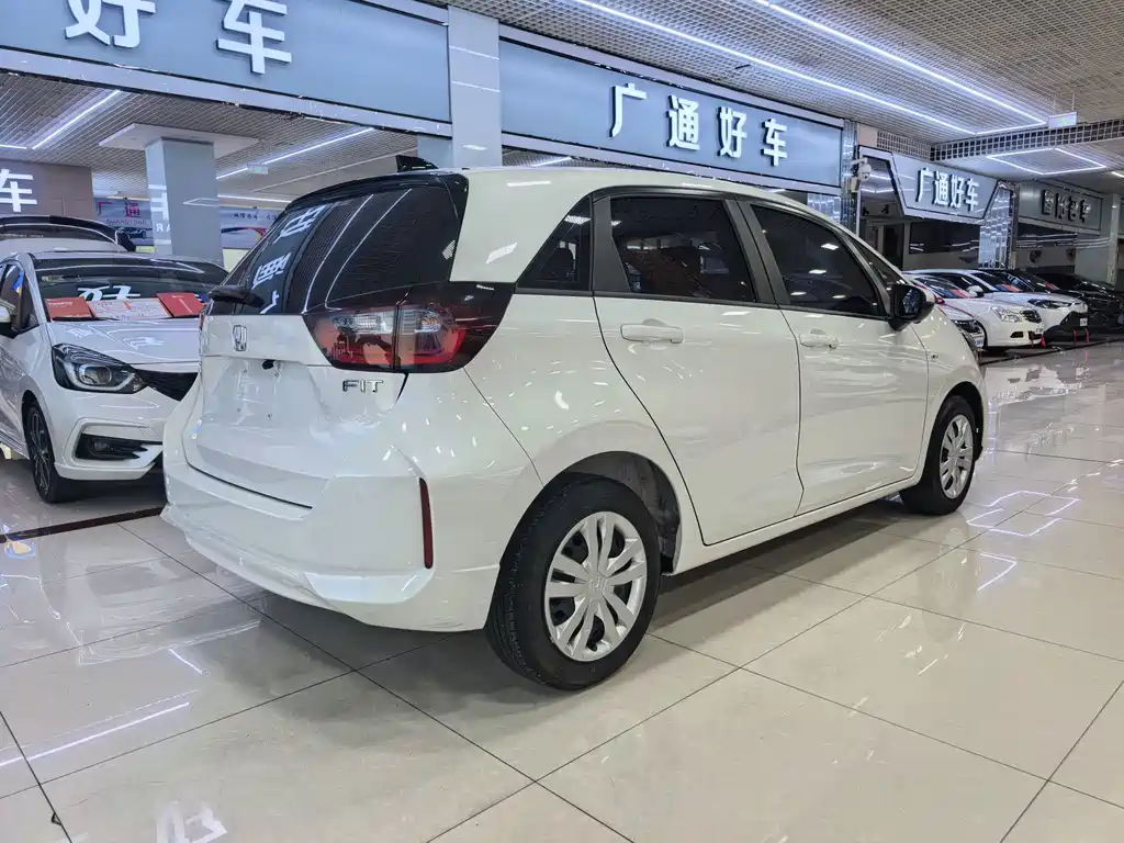 Honda Fit 2023 — фото 9