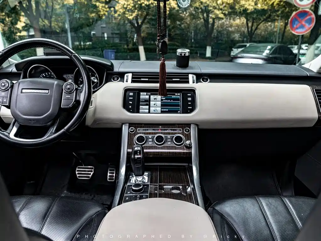 Land Rover Sport 2015 — фото 3