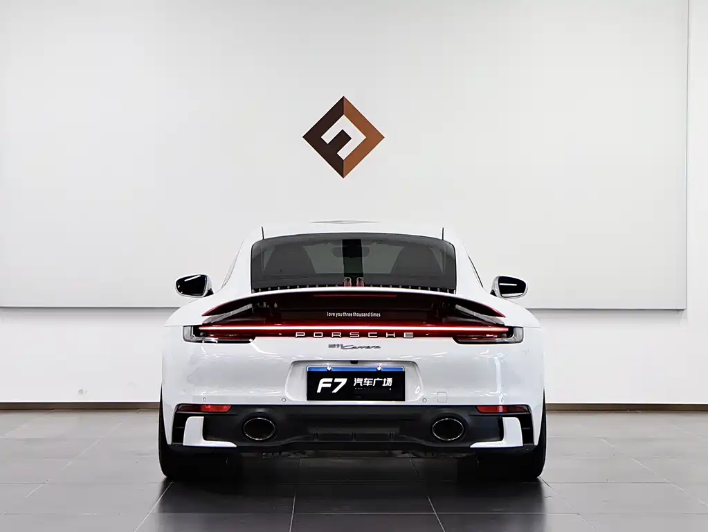 Porsche 911 2021 — фото 5