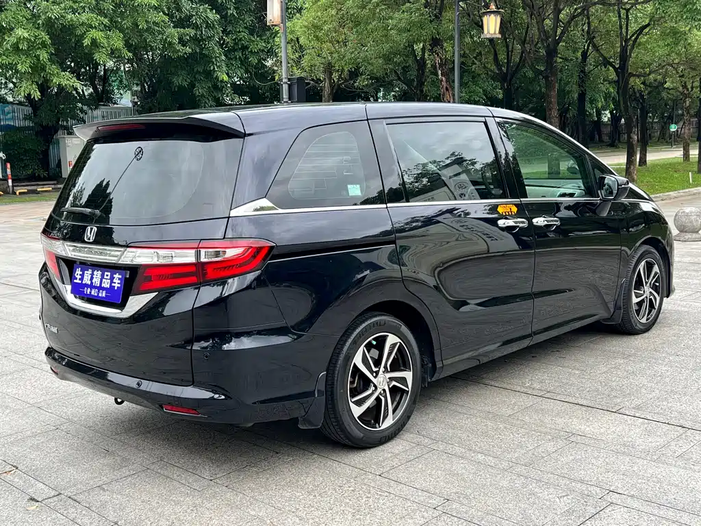 Honda Odyssey 2016 — фото 4