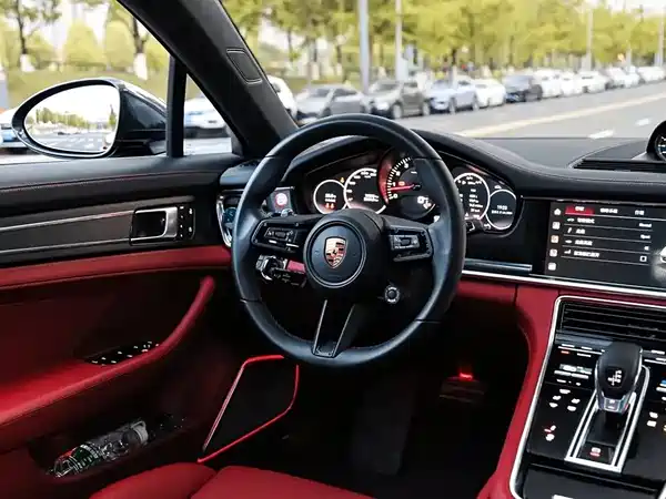 Porsche Panamera 2022