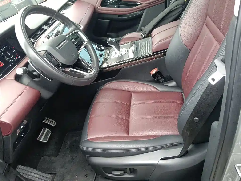 Land Rover Evoque 2022 — фото 11