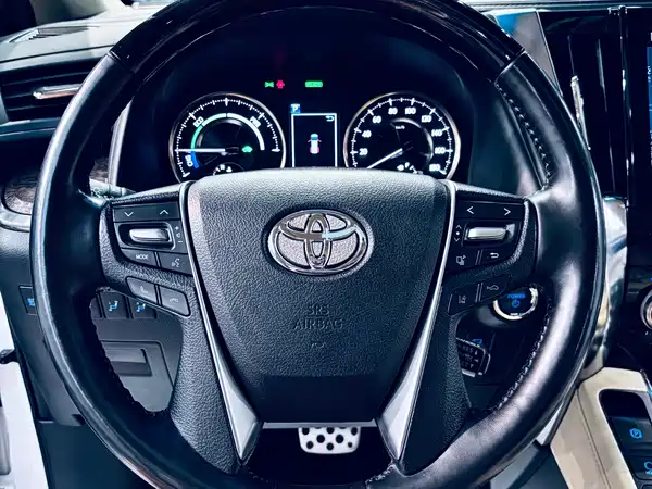 Toyota Alphard 2021