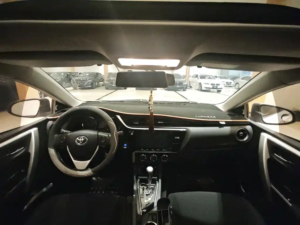 Toyota Corolla 2019 — фото 18