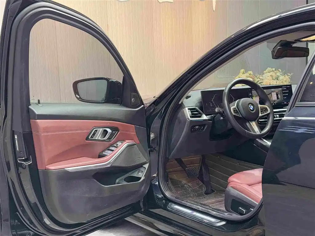 BMW 3 Series 2024
