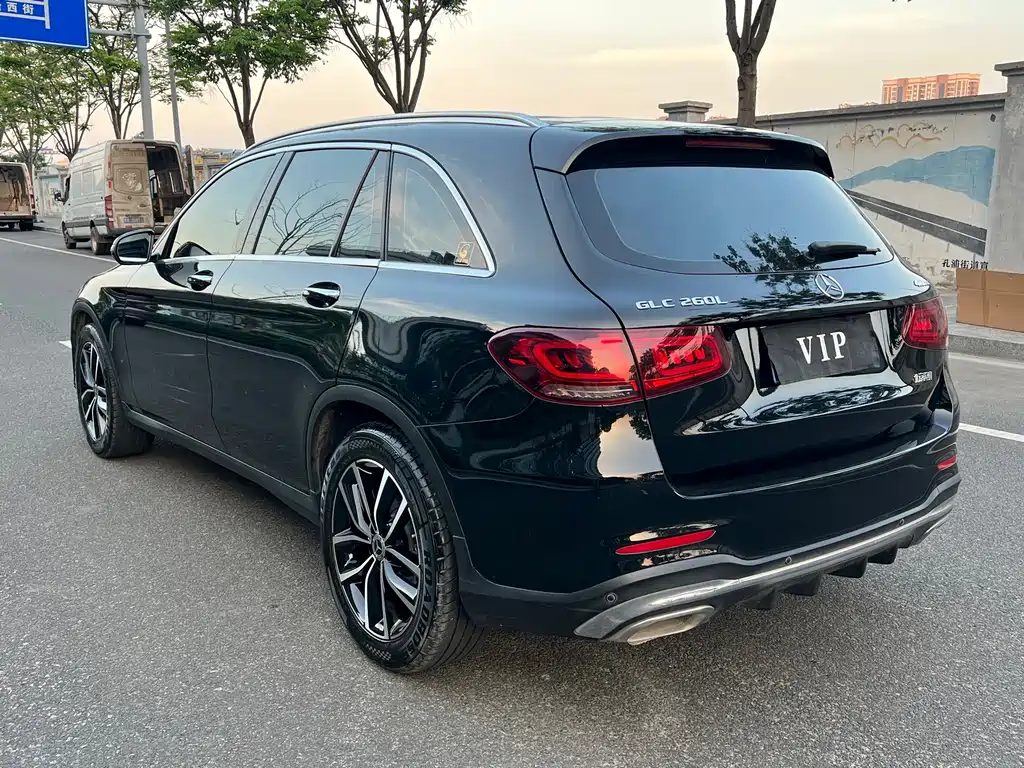 Mercedes-Benz GLC 2021 — фото 16
