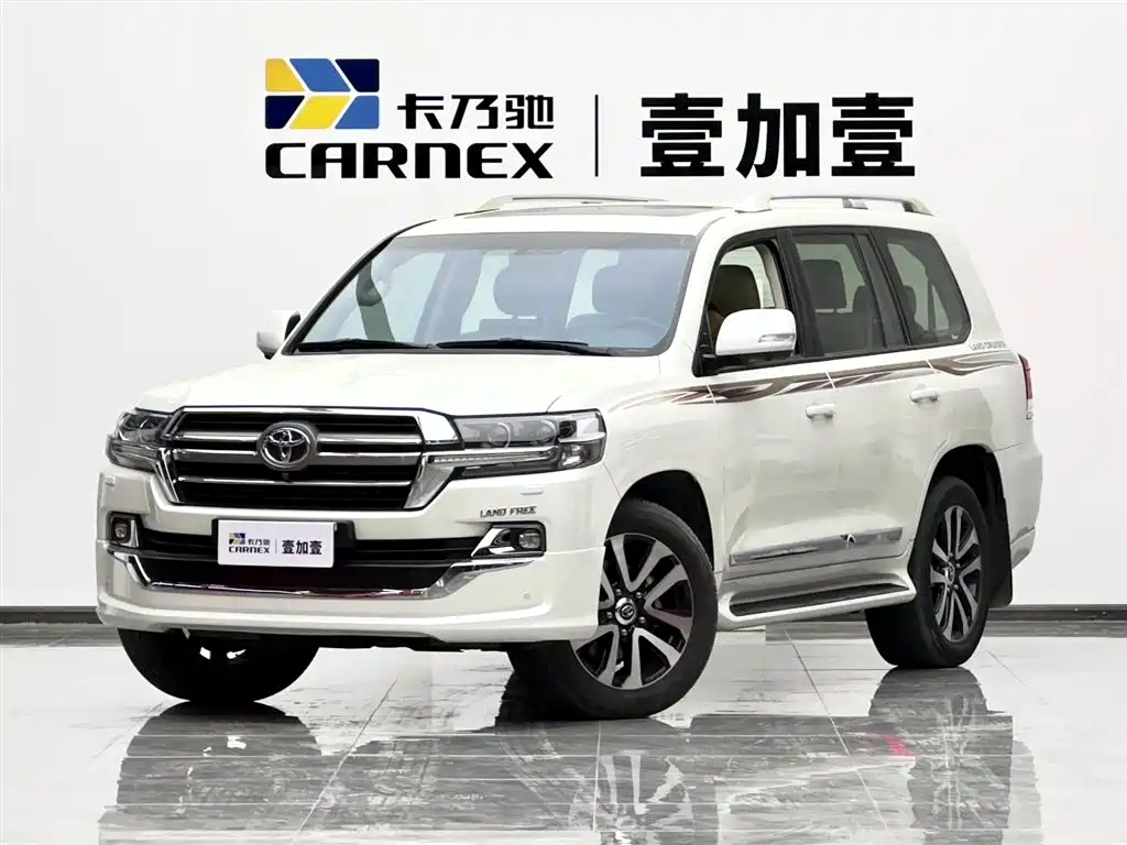 Toyota Land Cruiser 2019 — фото 1
