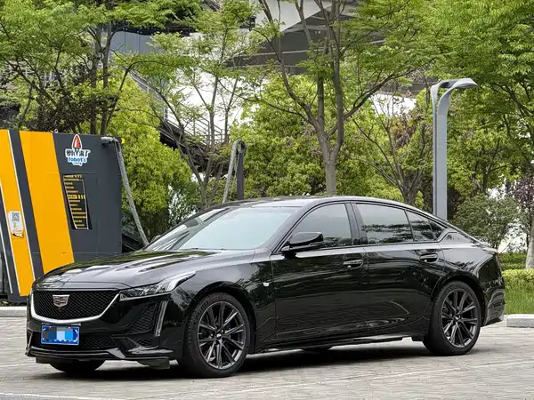 Cadillac CT5 2024