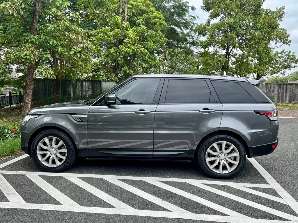 Land Rover Sport 2016 — фото 10