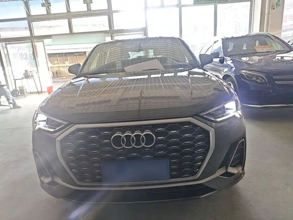 Audi Q3 Sportback 2020 — фото 3