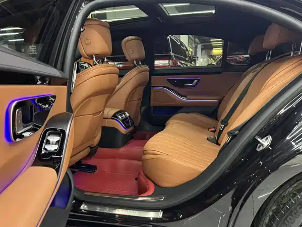 Mercedes-Benz S-Class 2023