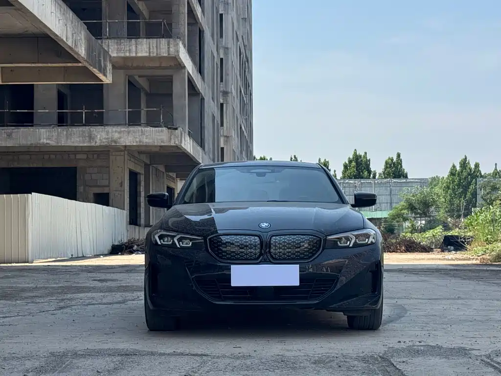 BMW i3 2025 — фото 2