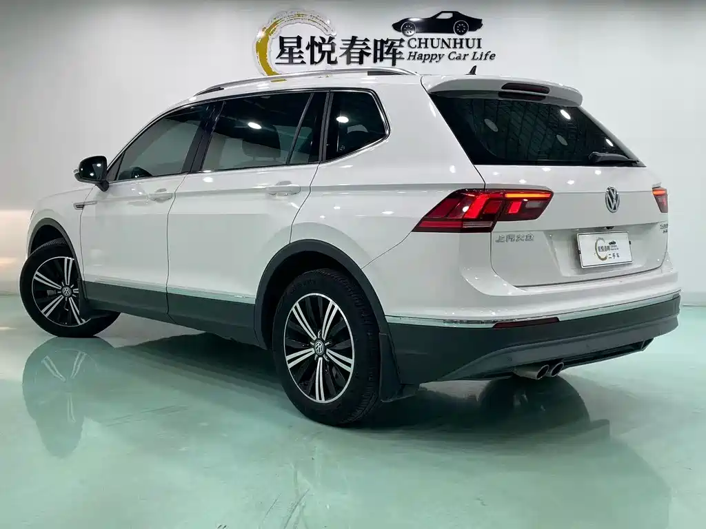 Volkswagen Tiguan L 2020 — фото 7