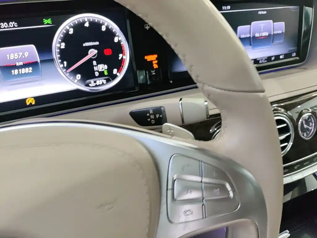 Mercedes-Benz S-Class 2017 — фото 10
