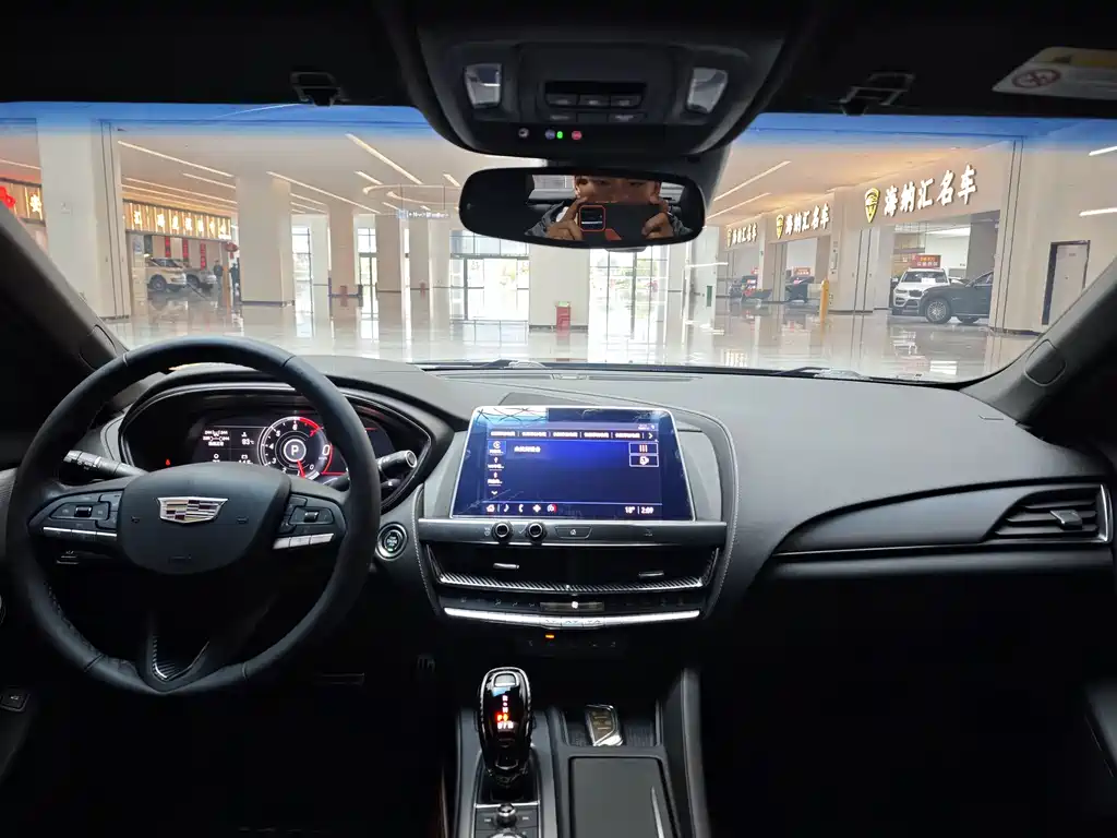Cadillac CT5 2021 — фото 14