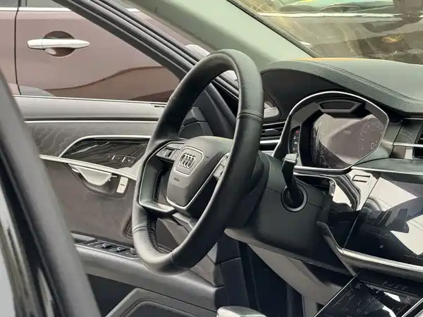 Audi A8 2019