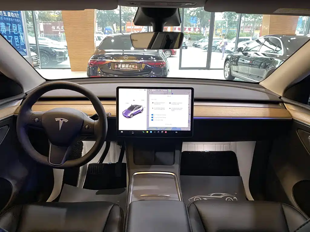 Tesla Model Y 2023 — фото 14