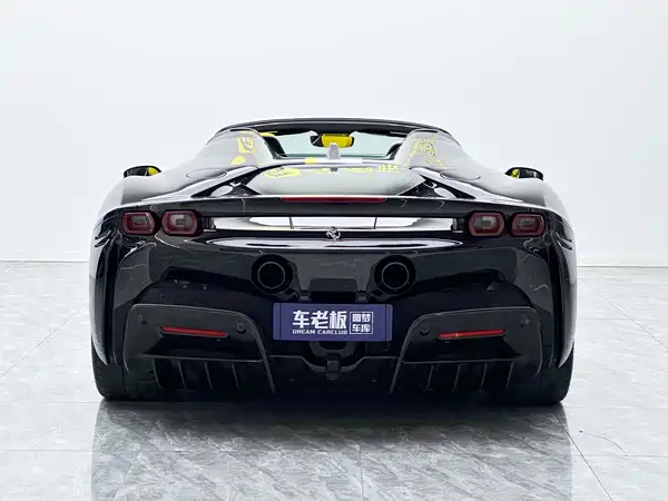 Ferrari SF90 2023