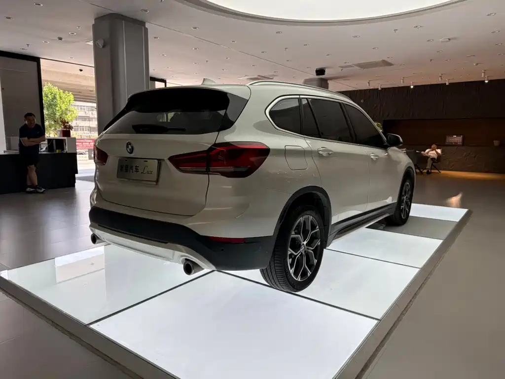BMW X1 2020 — фото 6