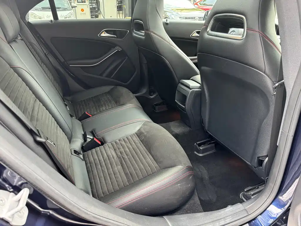 Mercedes-Benz CLA 2017 — фото 13