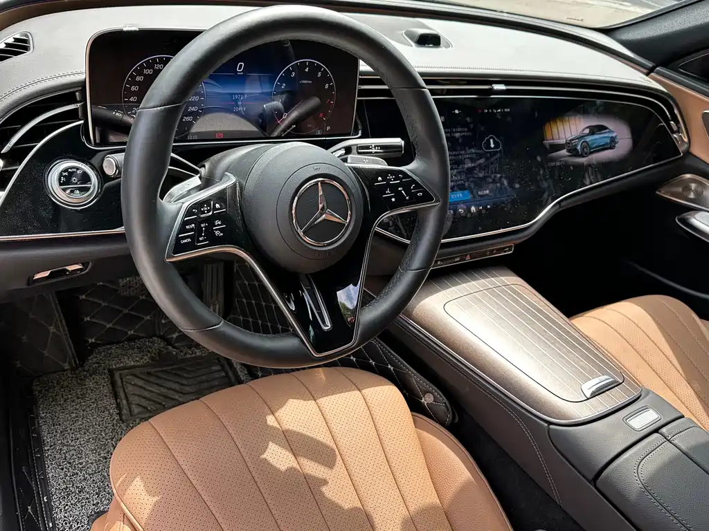 Mercedes-Benz E-Class 2024 — фото 6