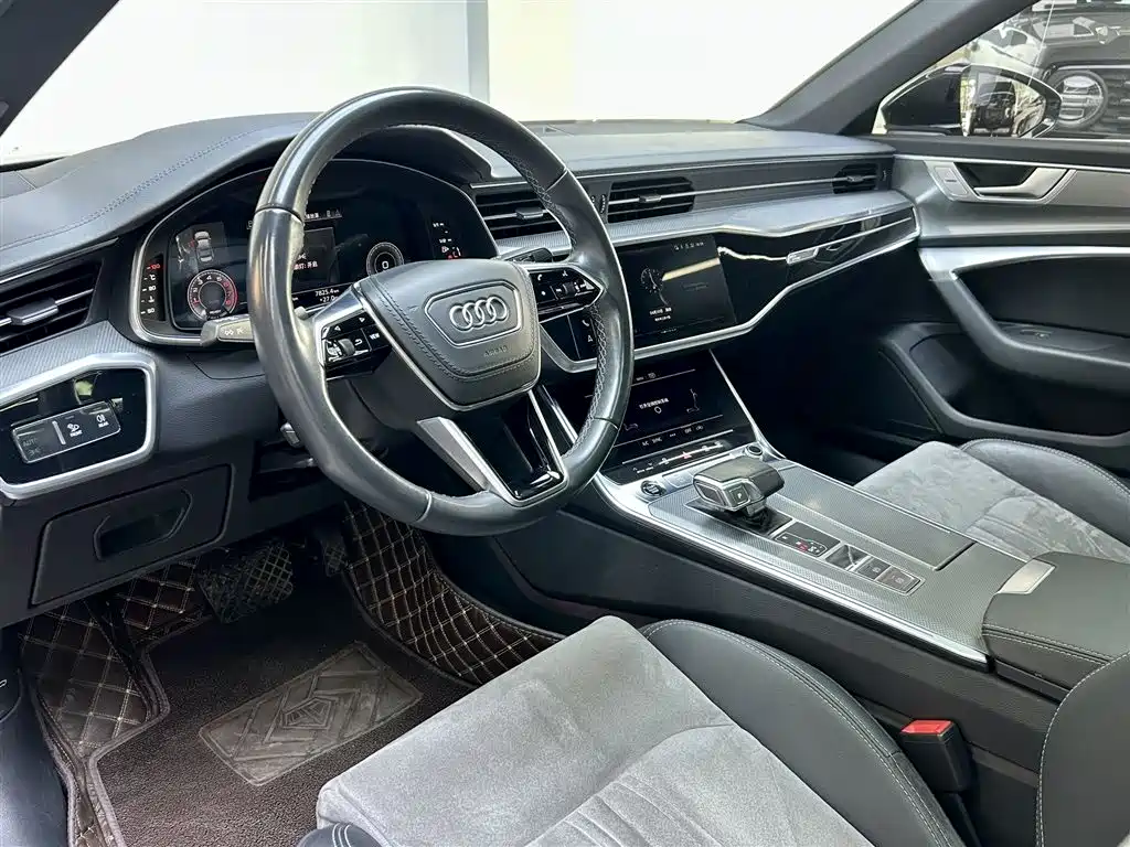 Audi A6L 2023 — фото 12
