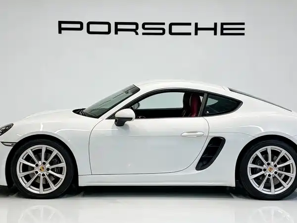 Porsche 718 2017